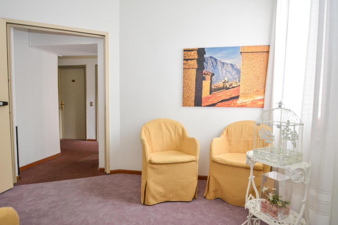 Hotel Modena Old Town Malcesine Dış mekan fotoğraf