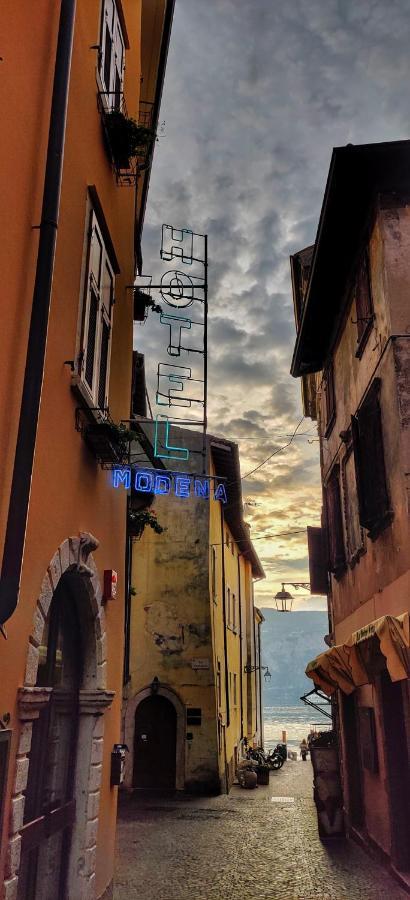 Hotel Modena Old Town Malcesine Dış mekan fotoğraf